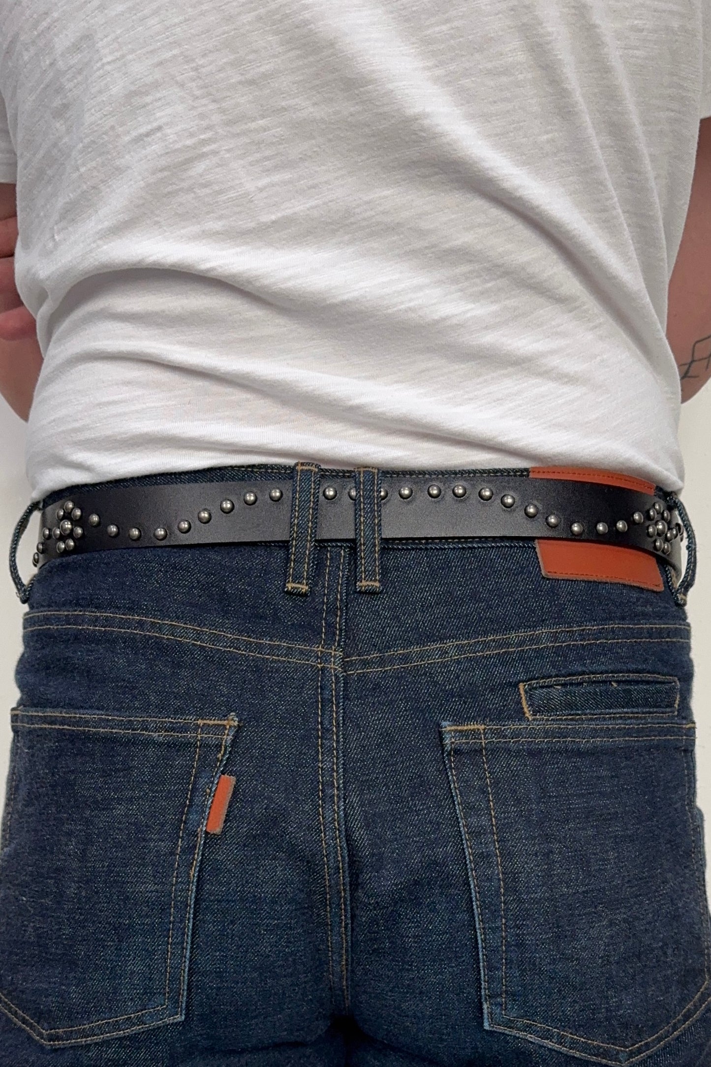 
                  
                    STUDDED BELT BLACK
                  
                