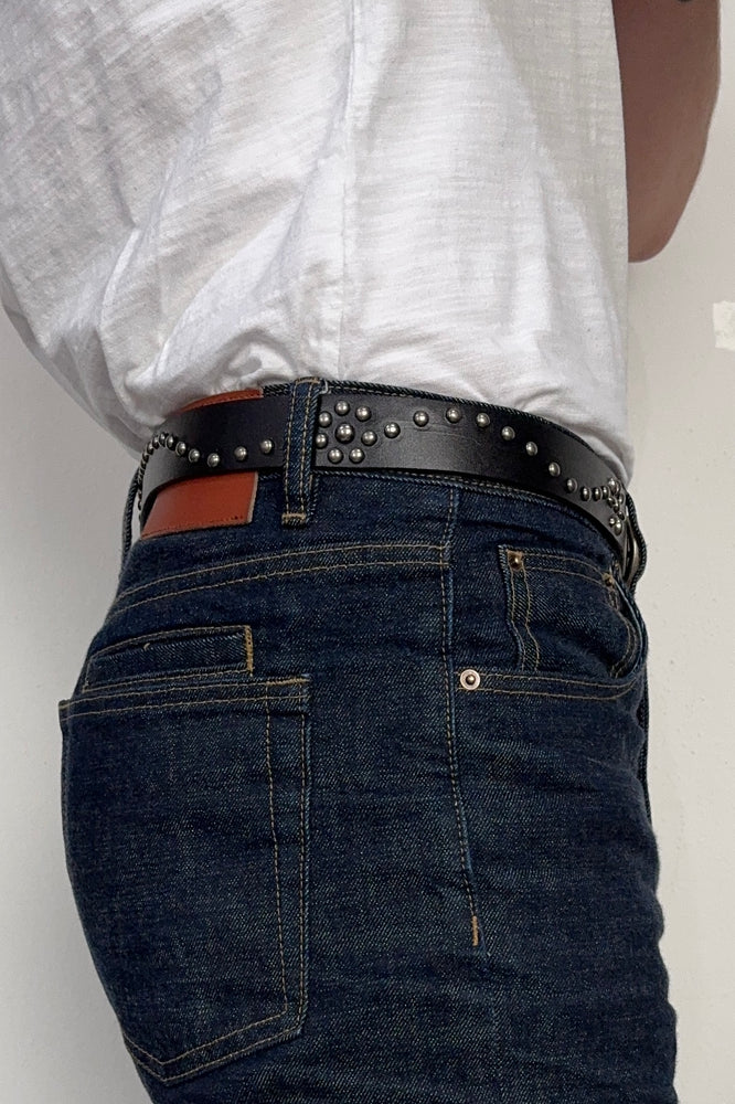 
                  
                    STUDDED BELT BLACK
                  
                