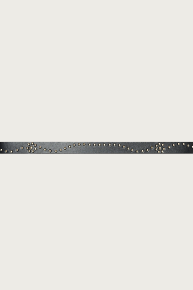 
                  
                    STUDDED BELT BLACK
                  
                